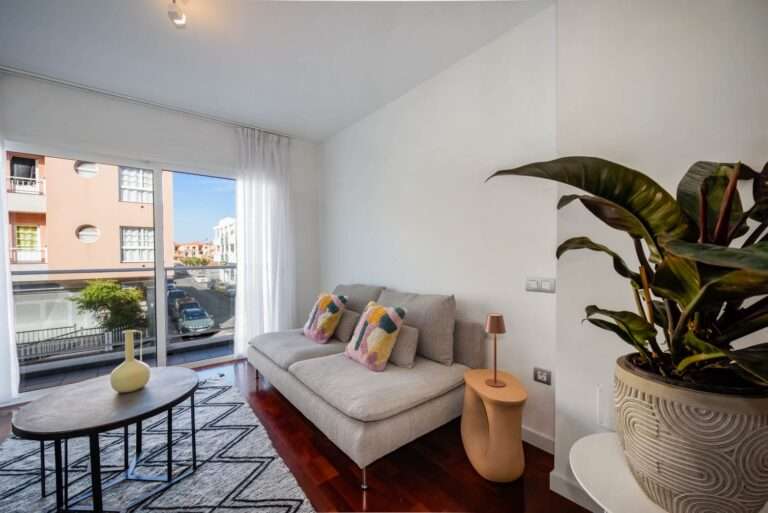 34131ec6-23b2-4fe0-9b84-06a55e7d8212 4