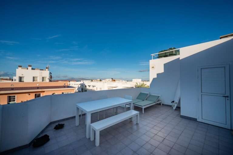 b73d1ed9-8cbb-4ef9-978f-d2c59fad117b